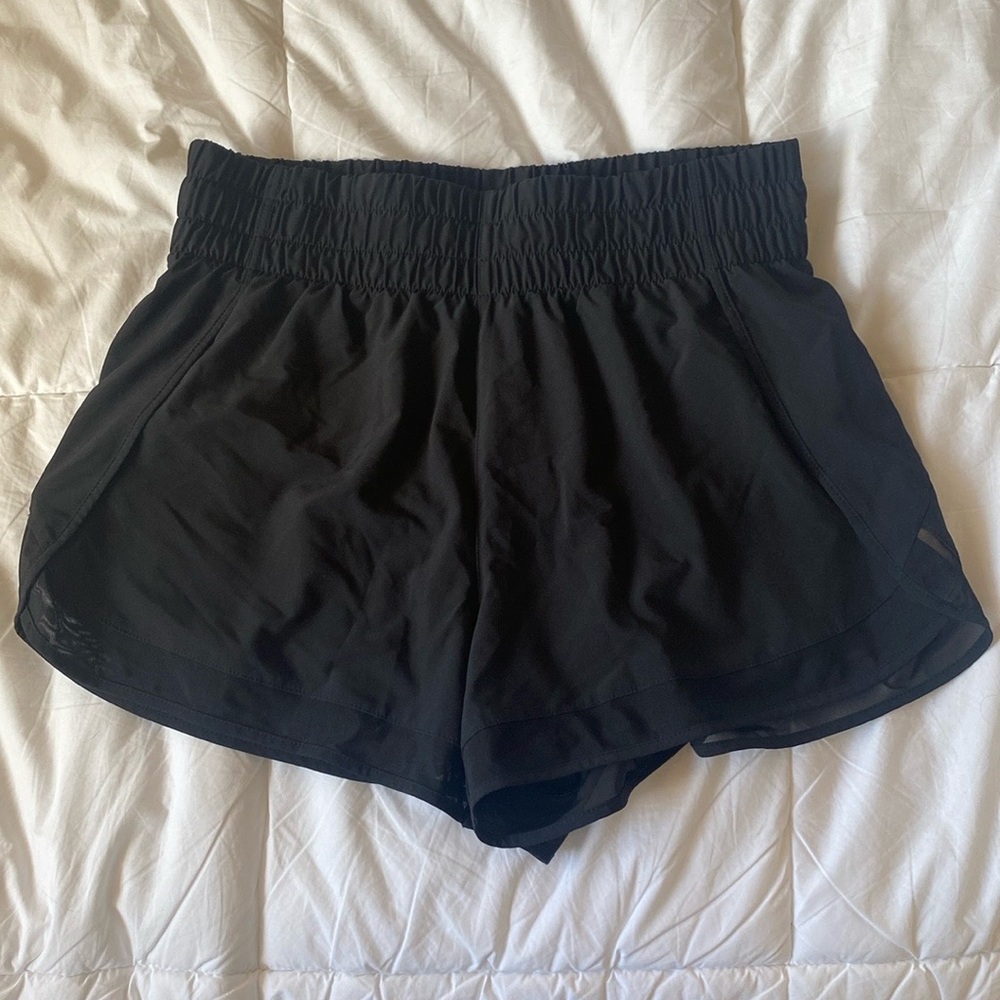 Athleta Mesh Racer Shorts High Waisted
